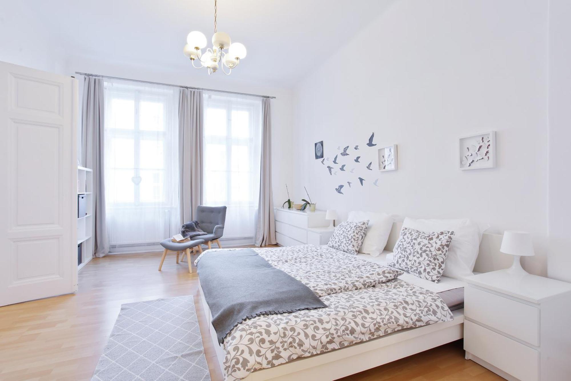 Beautiful And Spacious Wenceslas Square Apartament